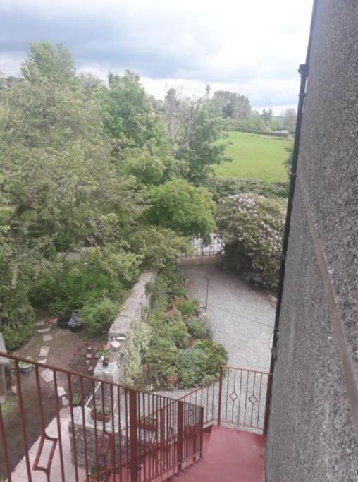 Top Floor At Cantref House Brecon Exterior photo